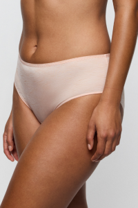 Braga Alta Briana PrimaDonna | Elegante y Cómoda