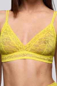 Bralette Encaje Negro Sarda CID | Triángulo Sin Relleno Sin Aro | Comprar Online