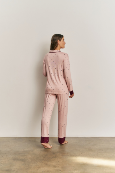 Pijama polo mujer rosa con lunares burdeos | Vicamar